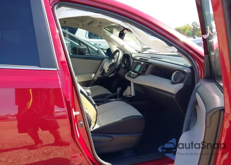 2018 Toyota Rav4 Xle from USA, damaged, VIN 2T3WFREV4JW495415